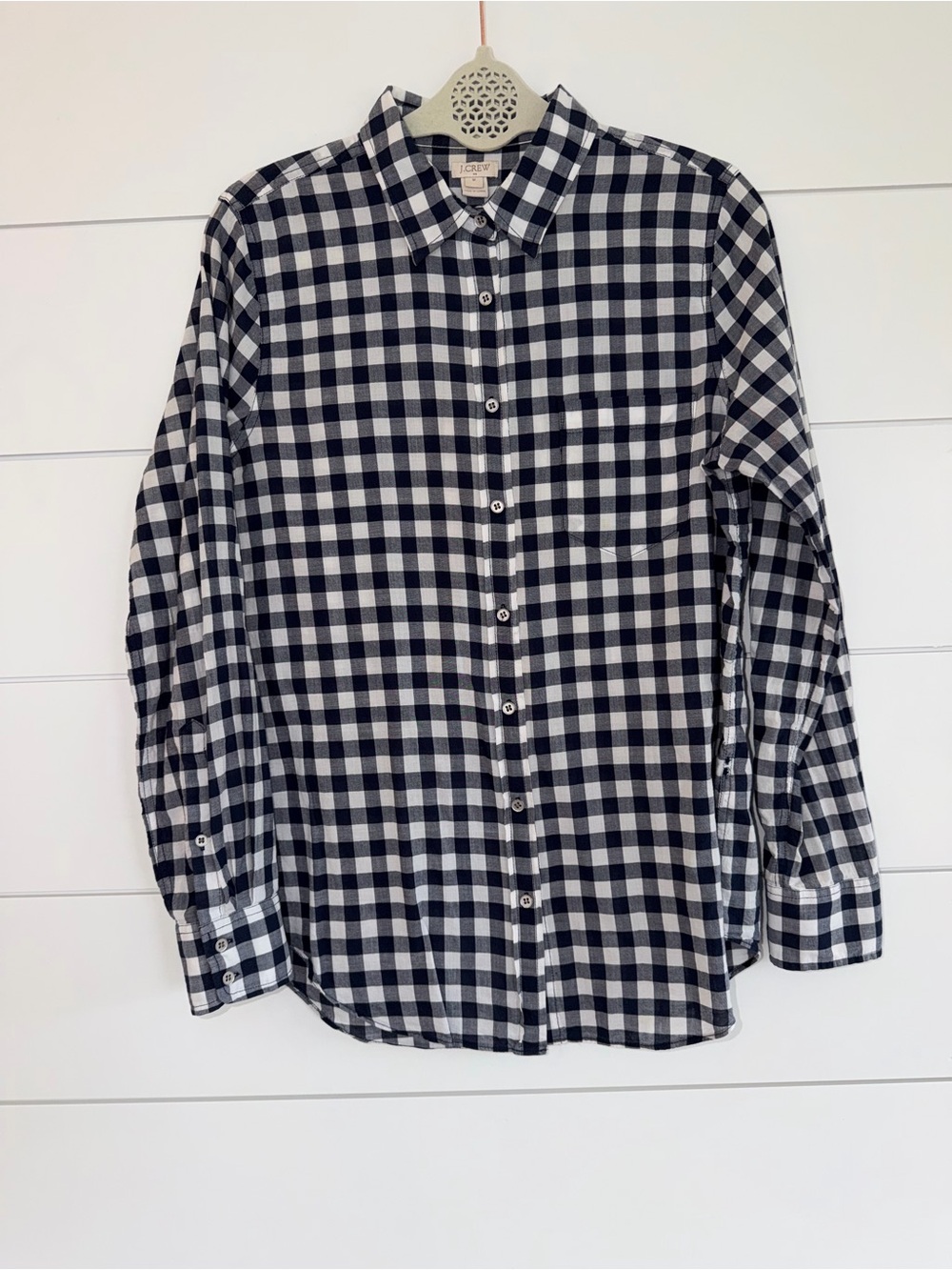 J Crew Gingham Button Up Shirt Medium Navy Blue Plaid Cotton Preppy GUC